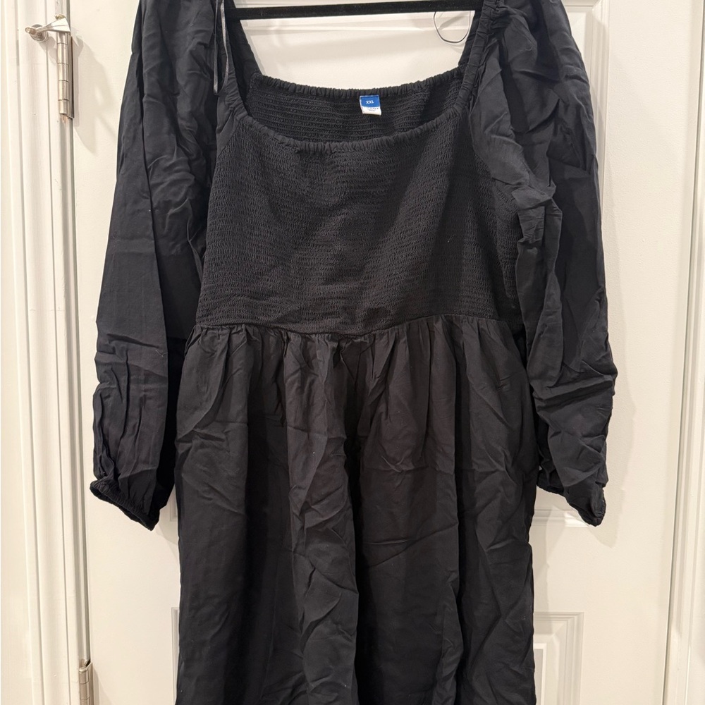 Old Navy Black Smocked Short Dress